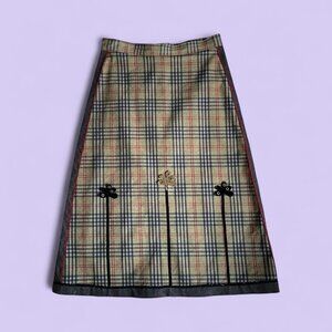 Vintage French Concept Paris Plaid Midi Skirt with Clover Embellishments – XS/S